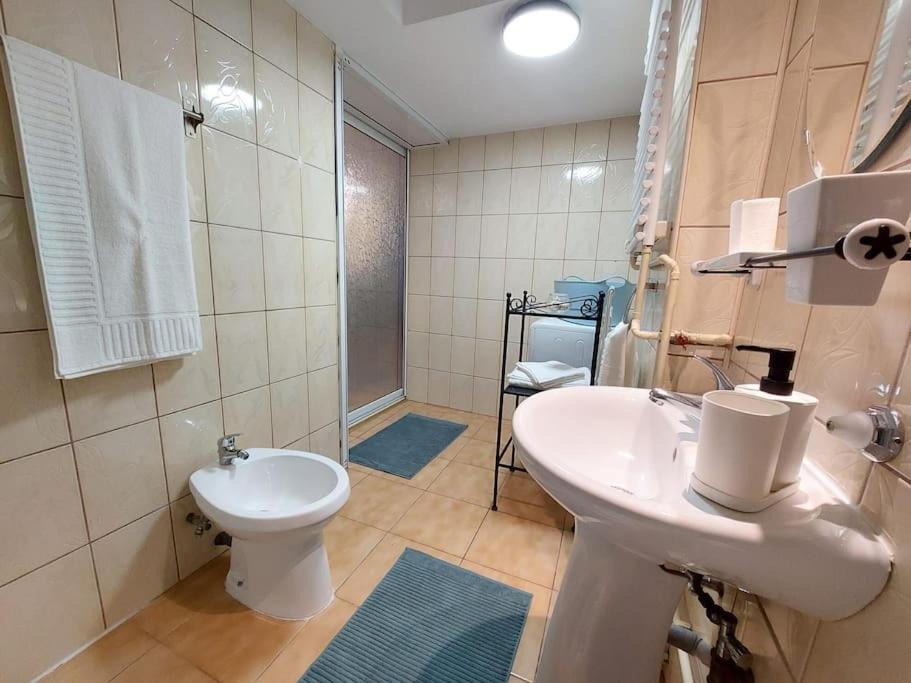Sweet Dreams Suites Cismigiu Studio Бухарест Экстерьер фото