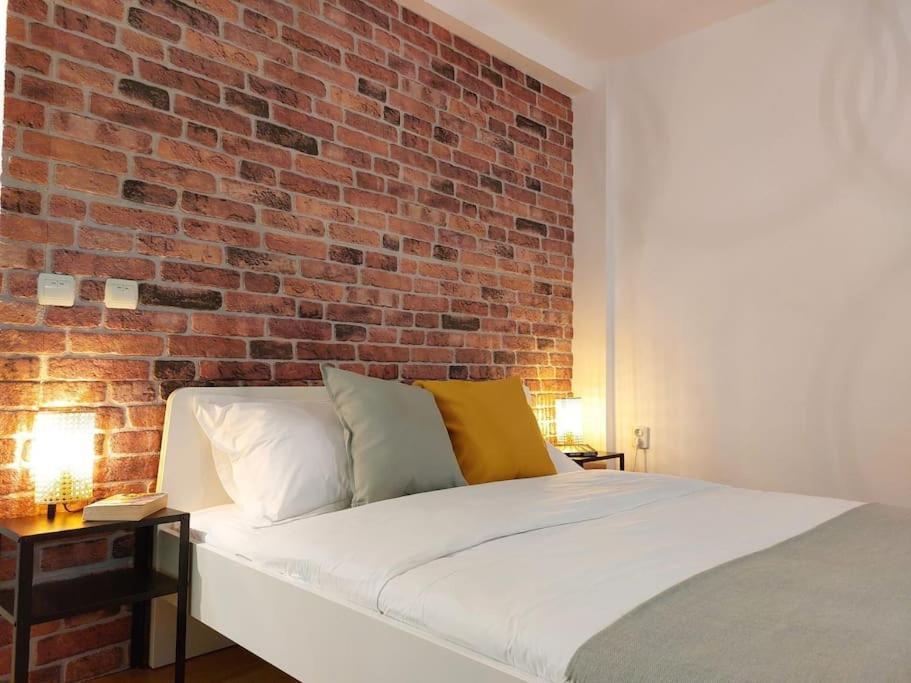 Sweet Dreams Suites Cismigiu Studio Бухарест Экстерьер фото